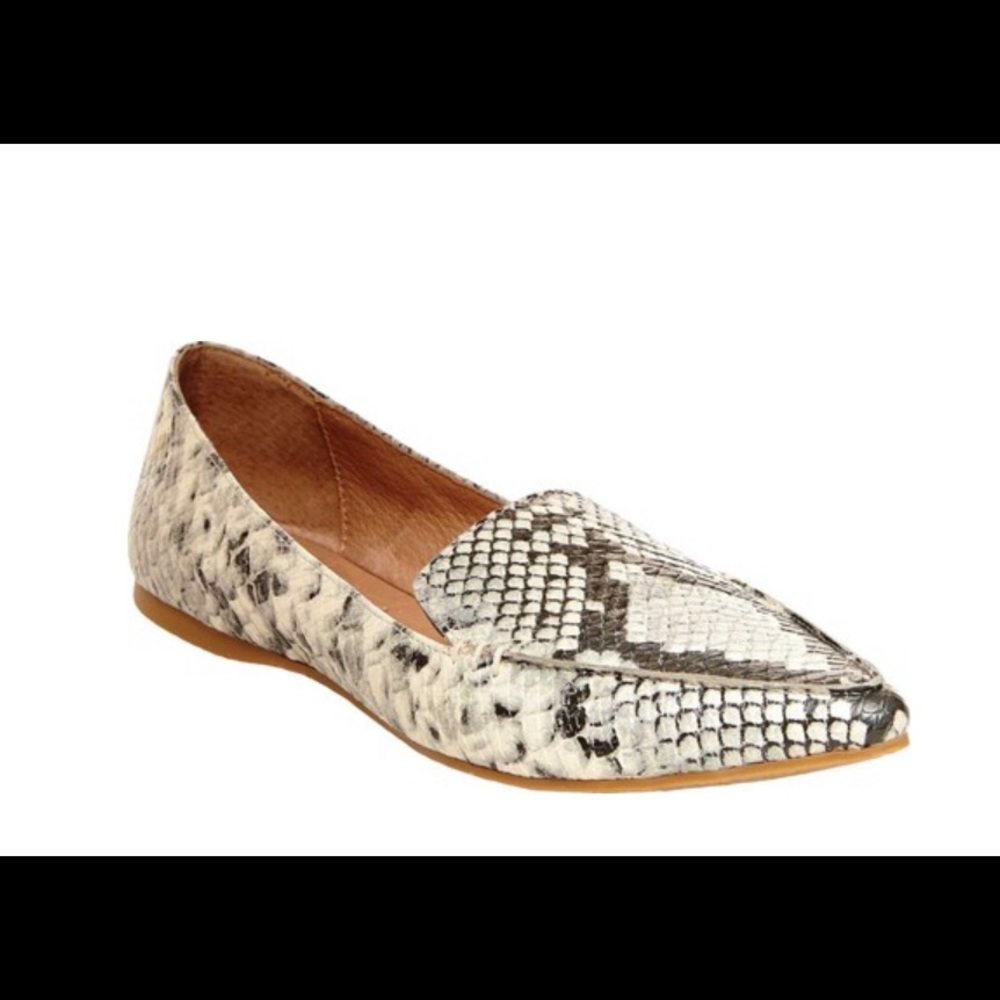 Steve Madden penny loafer